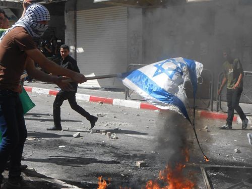 2 morts et plus de 100 blessés en Cisjordanie occupée